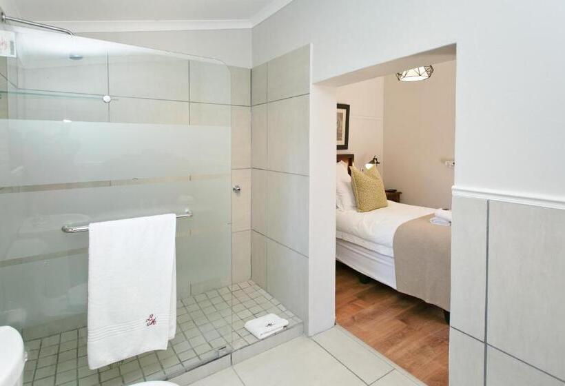 Пансион Beaufort Manor Country Lodge