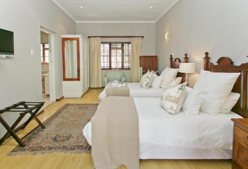 Пансион Beaufort Manor Country Lodge