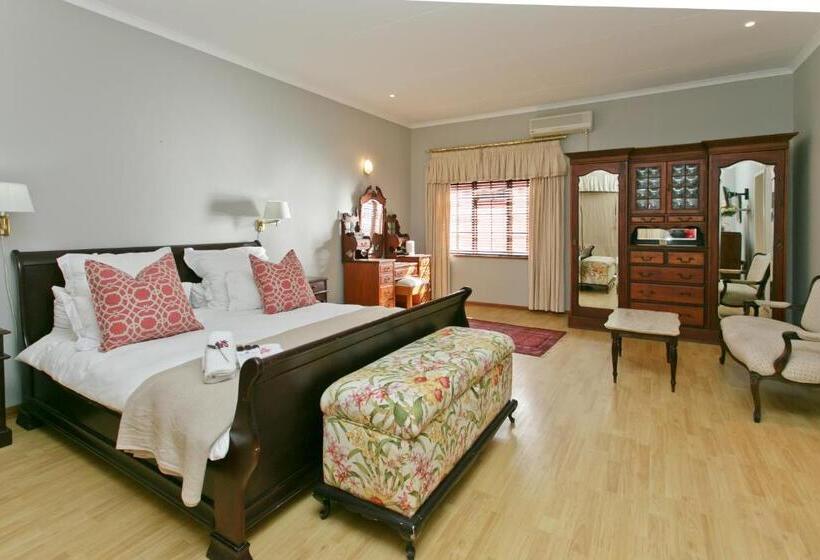 Пансион Beaufort Manor Country Lodge