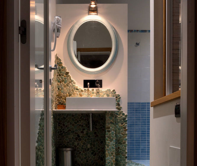 פנסיון Lucenova Suite Guest House