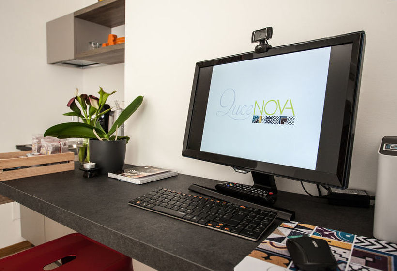 פנסיון Lucenova Suite Guest House