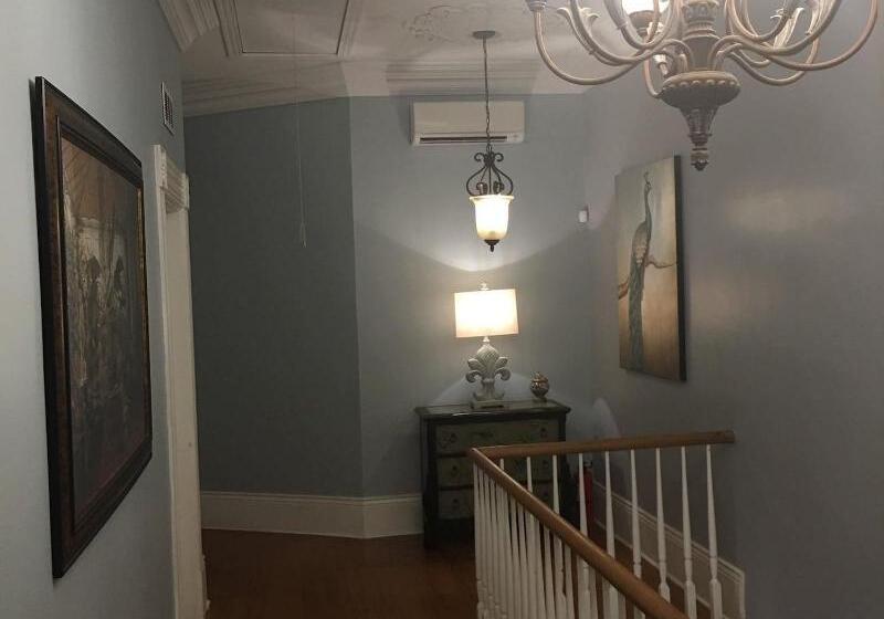 פנסיון Wg Creole House 1850