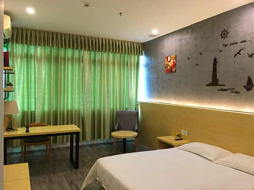 בית מלון כפרי Yi Mi Shenzhen Longgang Pinghu South China City