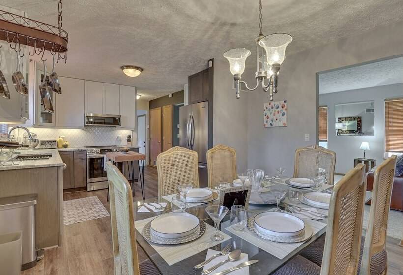 Akron Home W/ Deck: Walk To Towpath Trail!