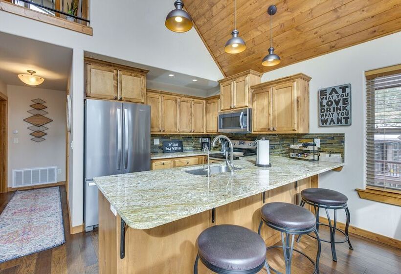 Angel Fire Cabin W/ Deck: 3 Mi To Ski Lifts!