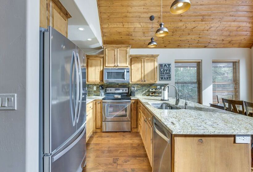 Angel Fire Cabin W/ Deck: 3 Mi To Ski Lifts!