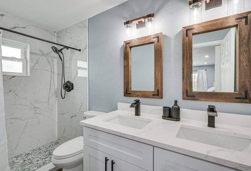 Apollo Beach Retreat W/ Private Pool & Boat Dock