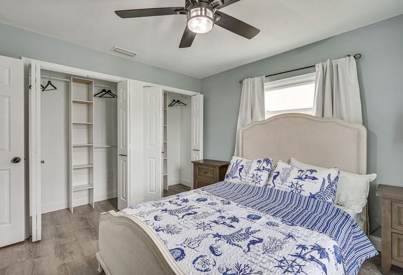 Apollo Beach Retreat W/ Private Pool & Boat Dock