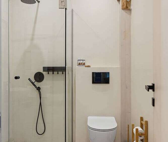 ベッドアンドブレックファースト Tellion Suites