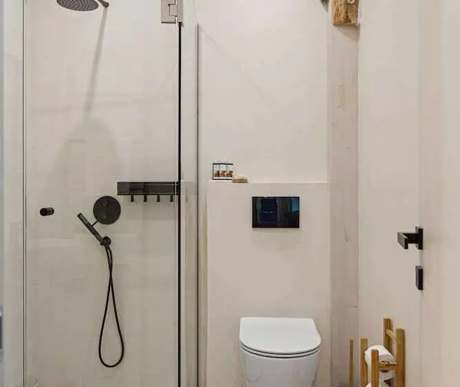 تختخواب و صبحانه Tellion Suites