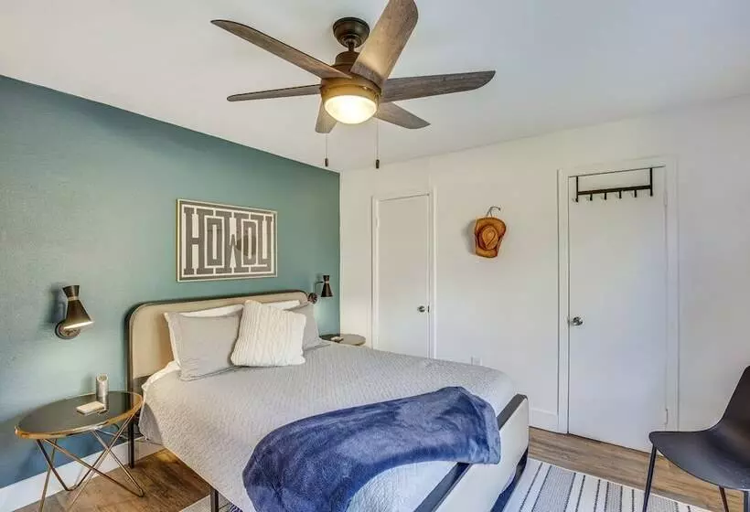 Private Dock: Charming Cedar Creek Retreat!