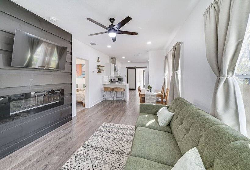 Charming San Antonio Home ~ 2 Mi To The Alamo!