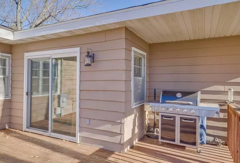 Chippewa Falls Vacation Rental: 6 Mi To Eau Claire