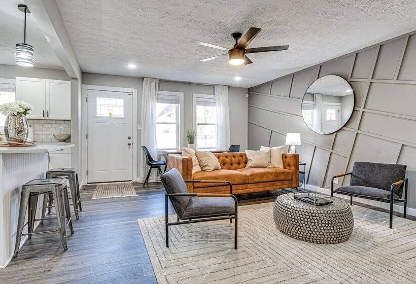 Downtown Indianapolis Home ~ 3 Mi To Canal Walk!