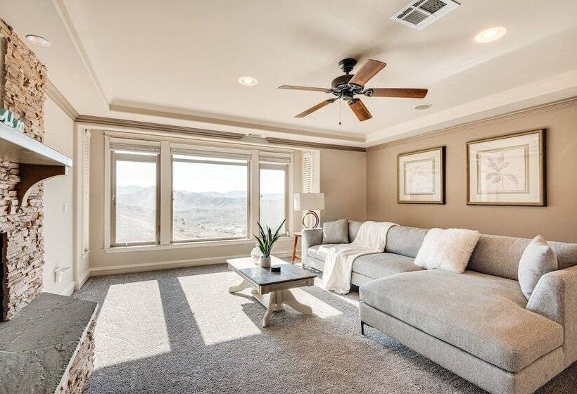 Expansive Mountain Gem: Game Room, 3 Mi To Acton