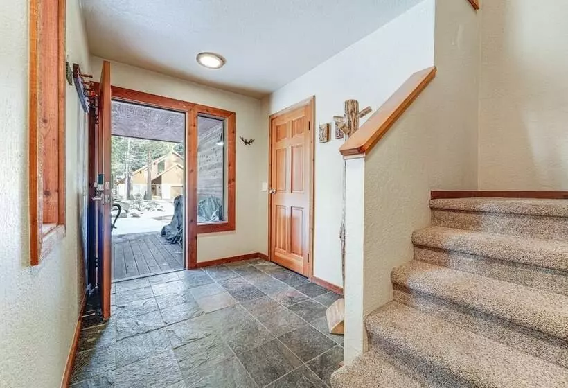 Family Friendly Truckee Cabin In Tahoe Donner!