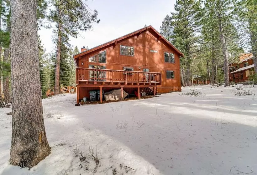 Family Friendly Truckee Cabin In Tahoe Donner!