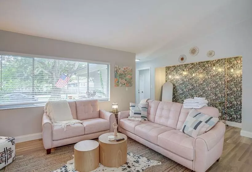 Fully Remodeled St Petersburg Home W/ Private Pool