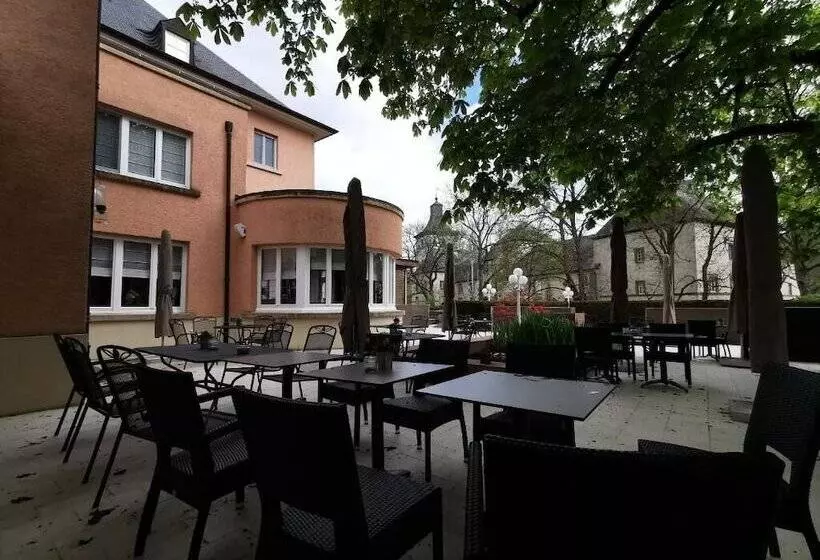 هتل -restaurant Beim Schlass