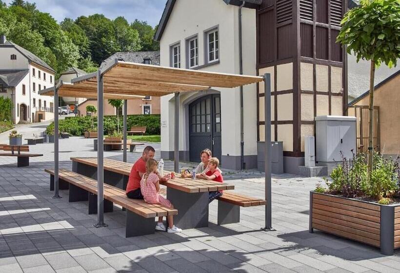 هتل -restaurant Beim Schlass