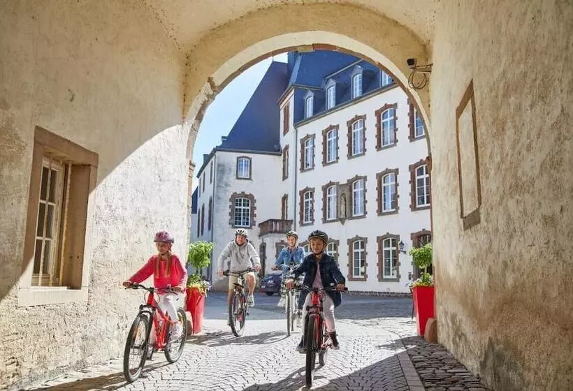 هتل -restaurant Beim Schlass