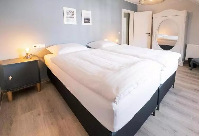 هتل -restaurant Beim Schlass