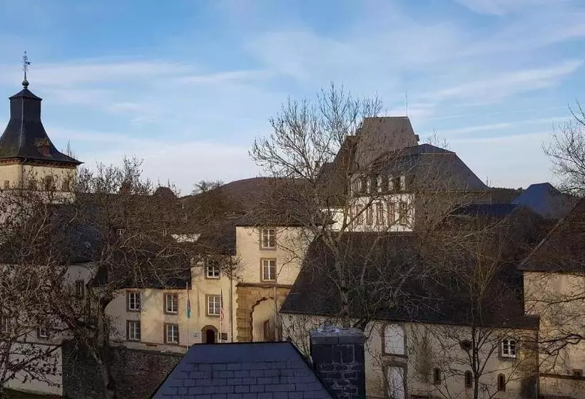 هتل -restaurant Beim Schlass