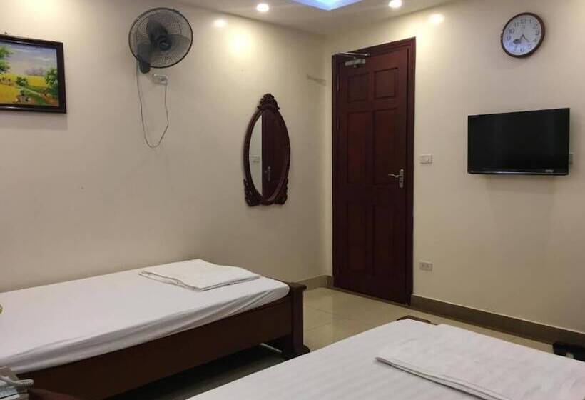 Phuc Quy Hotel By Bay Luxury