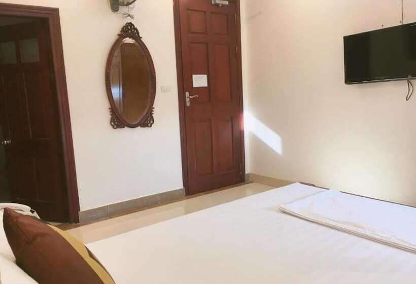 Phuc Quy Hotel By Bay Luxury