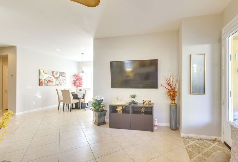 Indio Home W/ Pool Access: 2 Mi To Coachella!