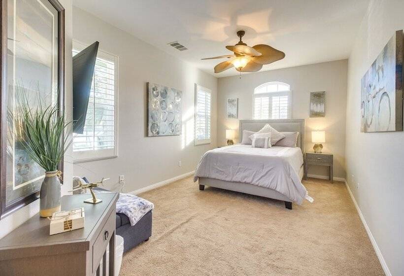 Indio Home W/ Pool Access: 2 Mi To Coachella!