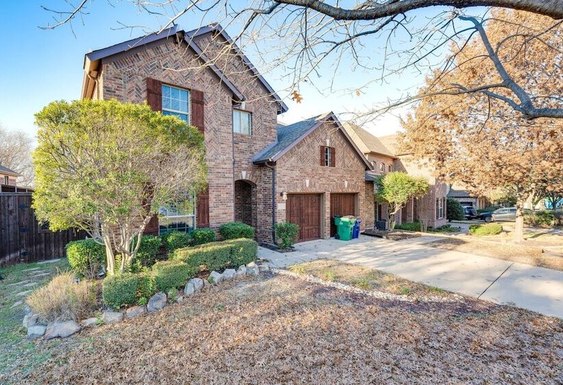 Sorrellwood  Mckinney Home W/ Pool: 4 Mi To Dtwn!