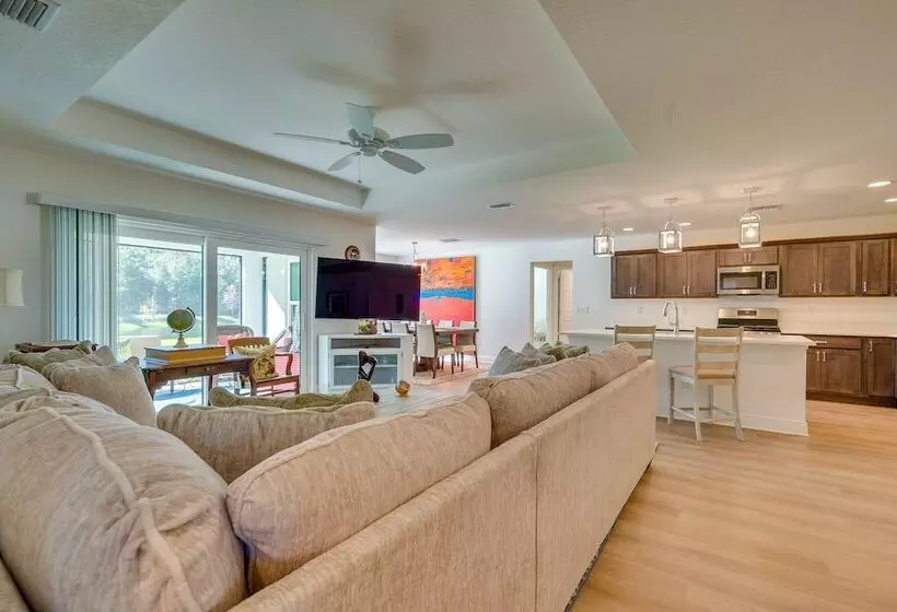 Modern The Villages Home W/ Screened Porch!