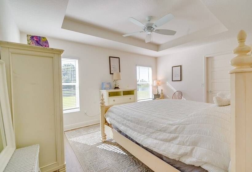 Modern The Villages Home W/ Screened Porch!