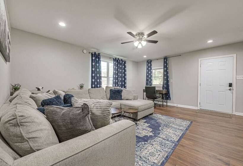 Pet Friendly Georgia Home W/ Patio, Near Golfing!