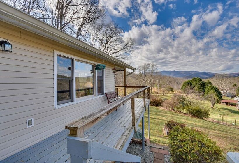 Pet Friendly Otto Home   Fire Pit & Mountain Views