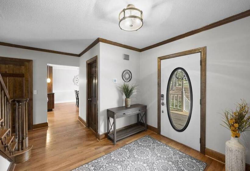 Porch Paradise By Avantstay New Pool, Firepit