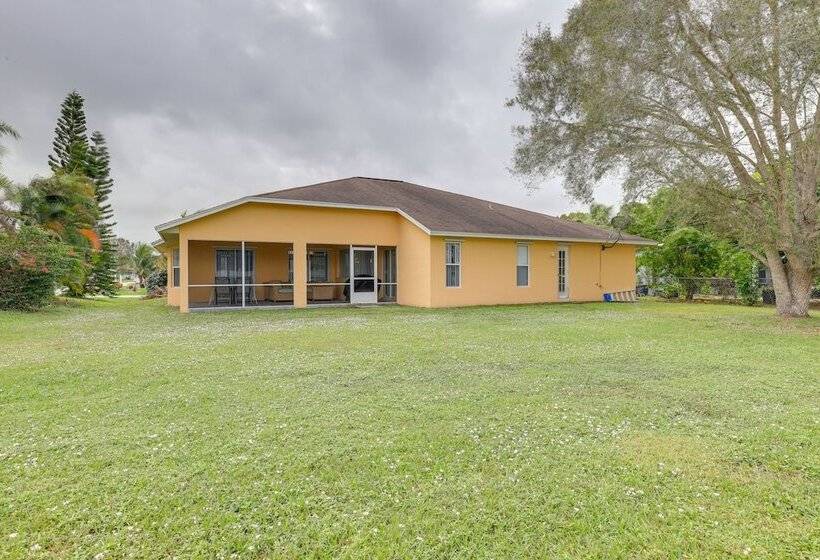 Port St Lucie Home ~ 15 Mi To Jensen Beach Park!