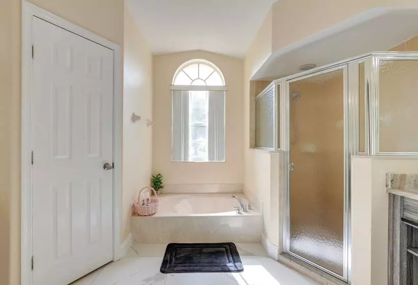 Port St Lucie Home ~ 15 Mi To Jensen Beach Park!