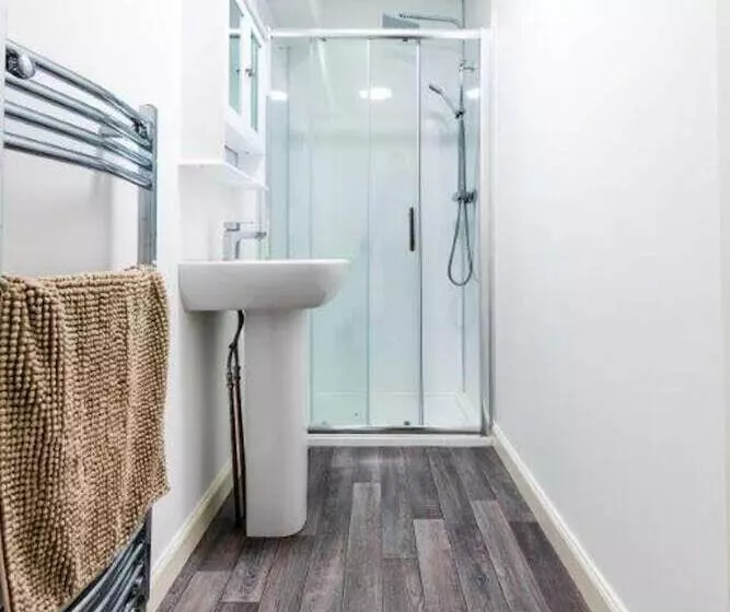 Residenssi Buckie Haven 3 Bed Contractors Business Travellers