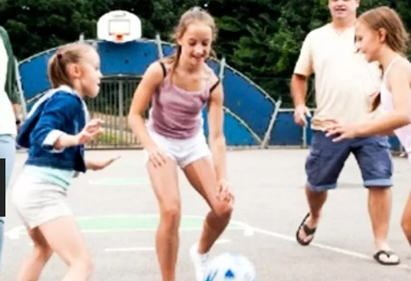 Residenssi Evergreen Pines Cayton Bay Holiday Park