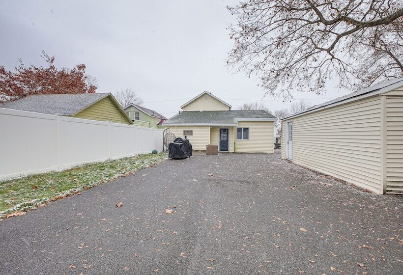 Saratoga Springs Escape W/ Gas Grill: Walk To Dtwn