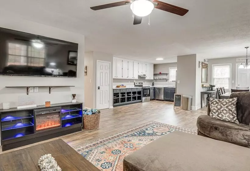 Secluded Hazel Green Home W/ Yard!