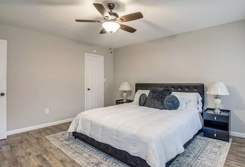 Secluded Hazel Green Home W/ Yard!