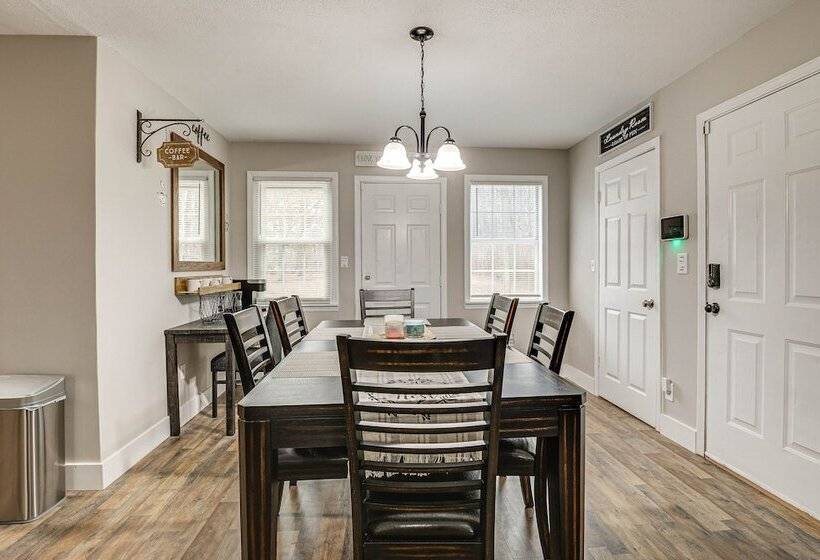 Secluded Hazel Green Home W/ Yard!