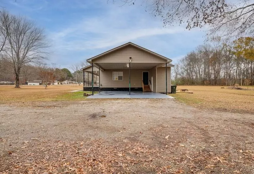 Secluded Hazel Green Home W/ Yard!