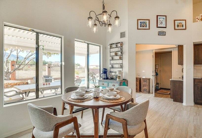 Sierra Vista Home W/ Private Pool & Game Room