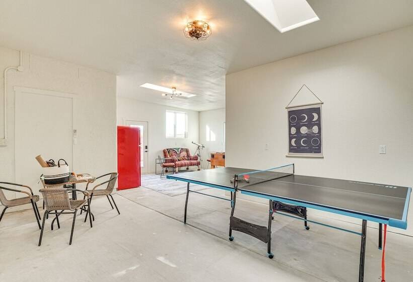 Sierra Vista Home W/ Private Pool & Game Room