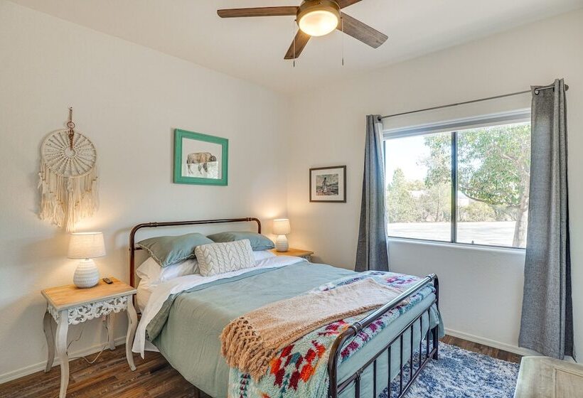 Sierra Vista Home W/ Private Pool & Game Room