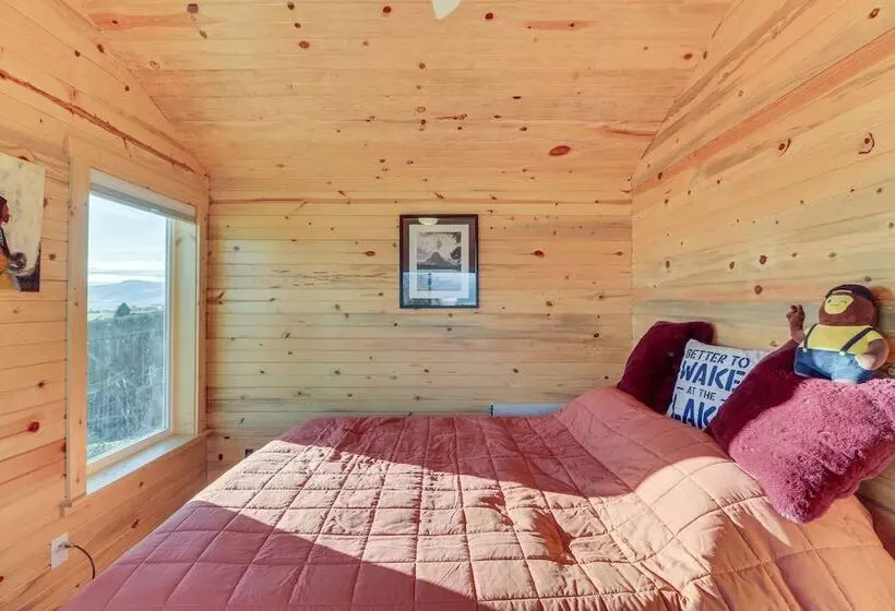 Skydance Cabin In Polson, 5 Mi To Flathead Lake!